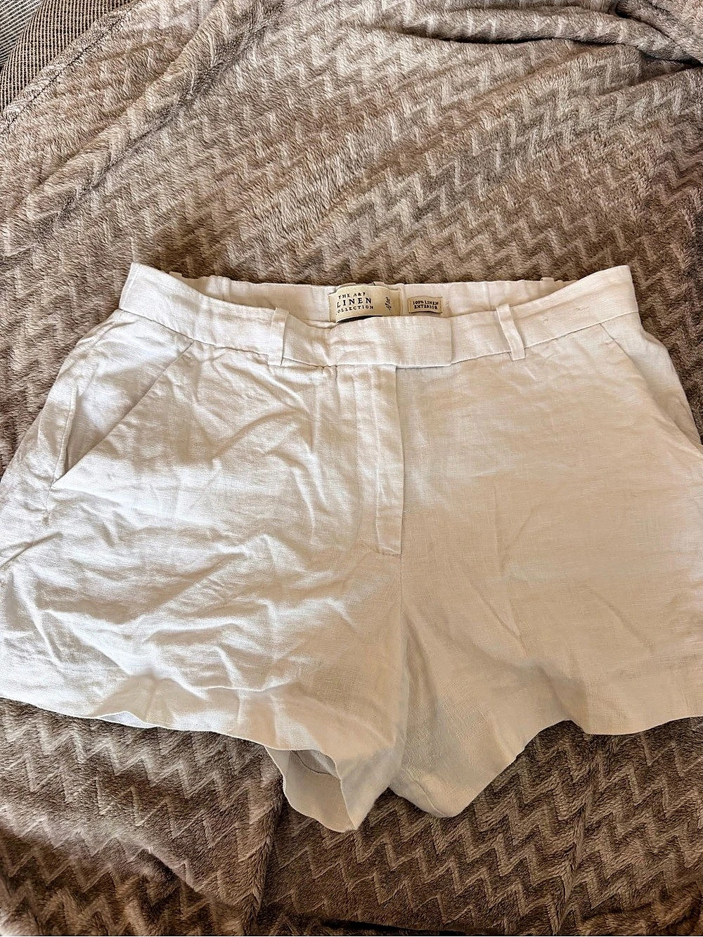 Abercrombie & Fitch Linen Collection shorts Linen Shorts in White Waist 31